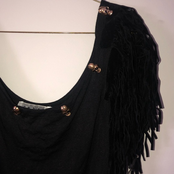 Skull & Fringe Top - Picture 5 of 11